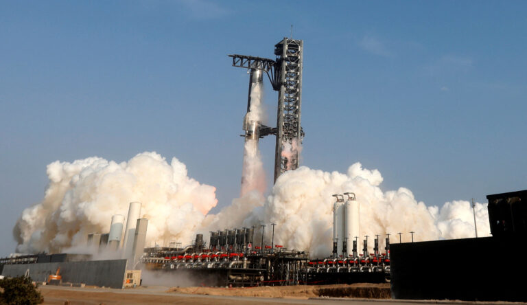 SpaceX's Starship Explodes in Texas During Preparations for 10th Test Flight