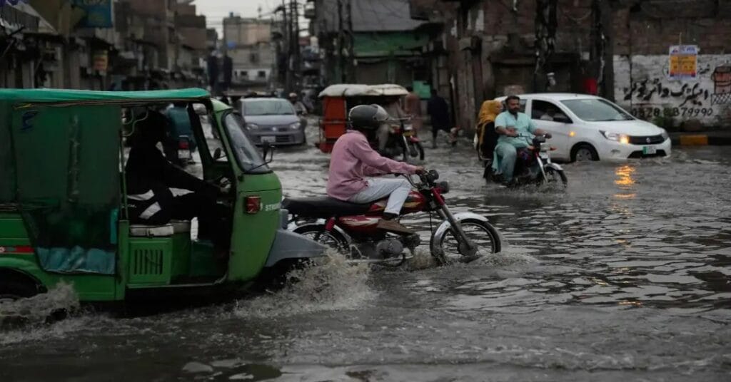 Monsoon 2025 death toll rises to 78 in Pakistan, with 491 injured and thousands displaced by heavy rain and urban flooding