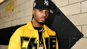 Metro Boomin performing live at Lollapalooza 2025 with Futuristic Summa visuals